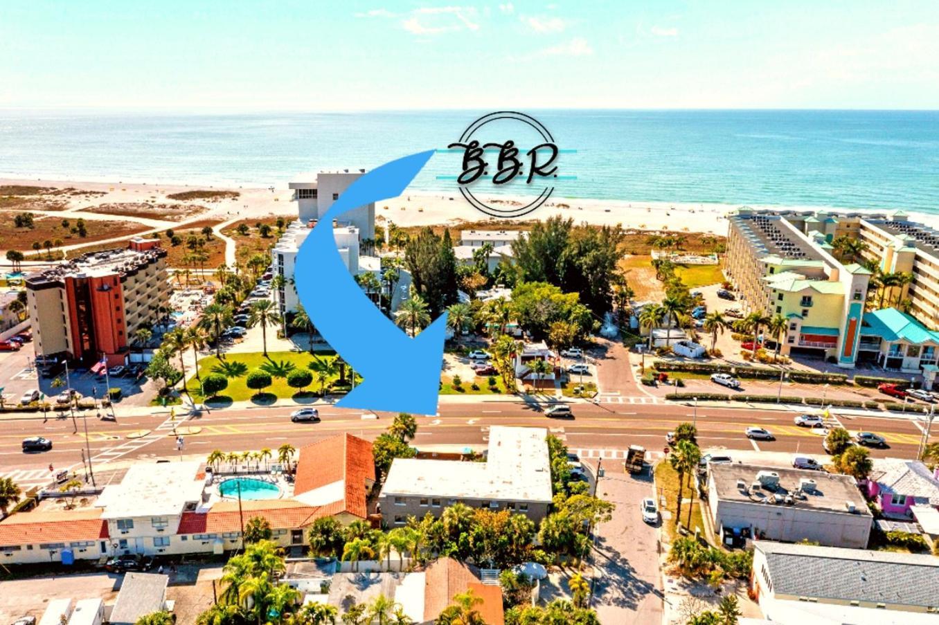 Boutique Beach Retreat St. Pete Beach Exterior photo